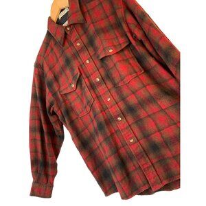 Pendelton washable Wool Red Plaid Outdoor Shirt Mens Size M 10001